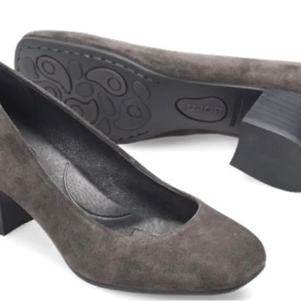 Born Womens Amery gray suede pump size 8 1/2M